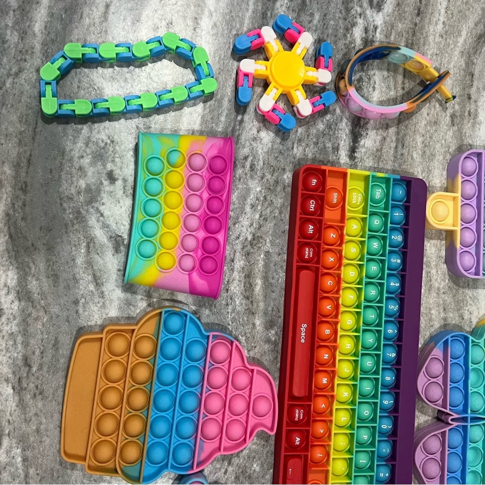 Fidget lot - Picture 4 of 7